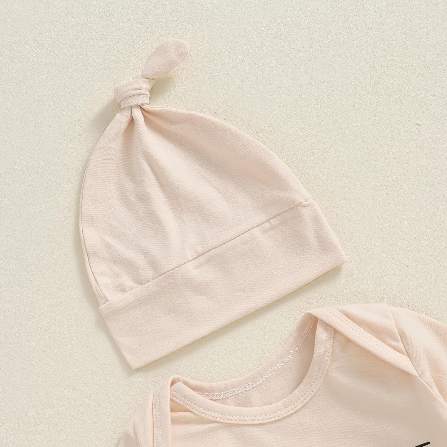 Kavousa Newborn Swaddle Set