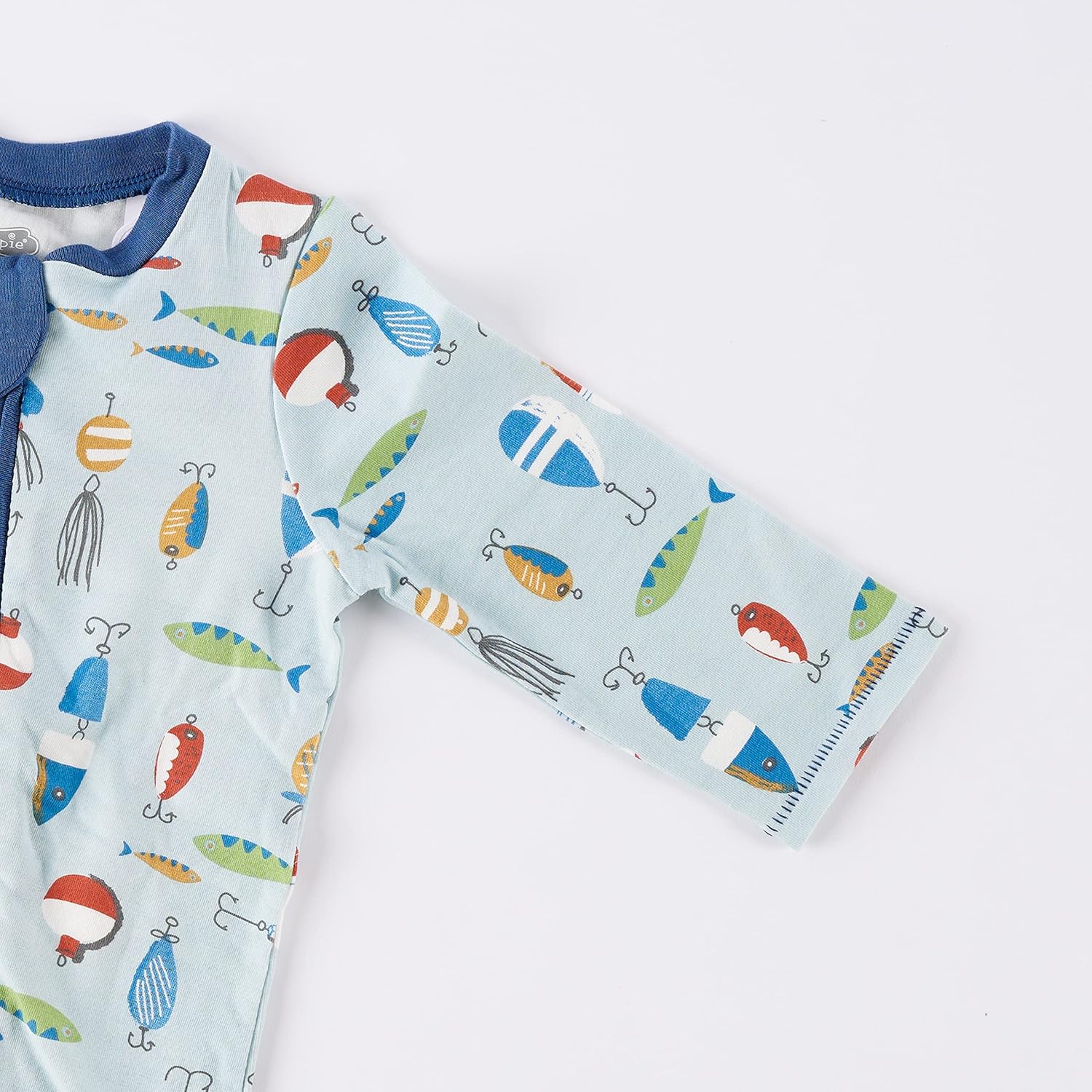 Fishing Lure-Kicked Lightweight Baby Changing Pad